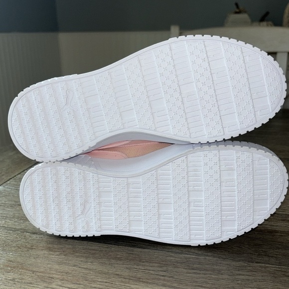 Puma Youth sz 7 NEW - Picture 8 of 9